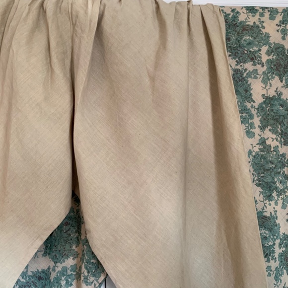 Men’s Sabyasachi Kurta set with embroidered vest in floral print. - Picture 13 of 16